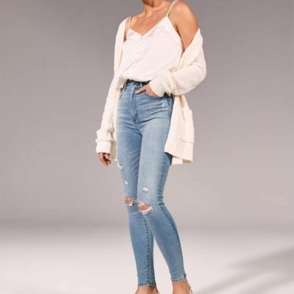 Ripped Ultra High Rise Super Skinny Jeans​
